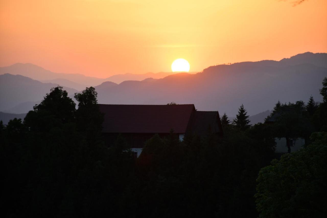 Suedalpen Lofts Apartment Bleiburg Luaran gambar